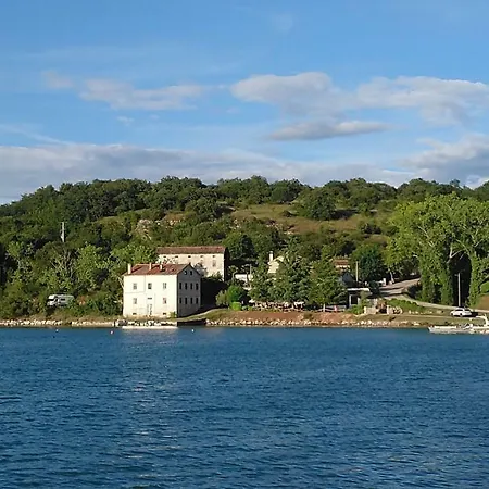 Franka Apartament *